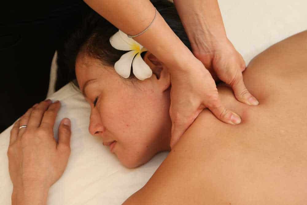 https://www.honuatherapy.com/wp-content/uploads/2019/07/Neck-and-Back-Release-Massage-60min-Honua-Therapeutic-Massage.jpg